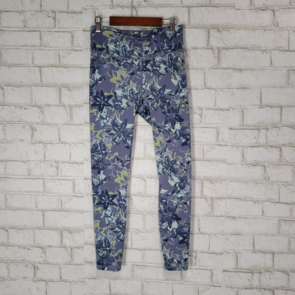Fabletics printed leggings‎